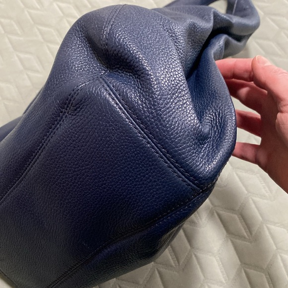 MK Michael Kors leather hobo bag - Picture 7 of 16